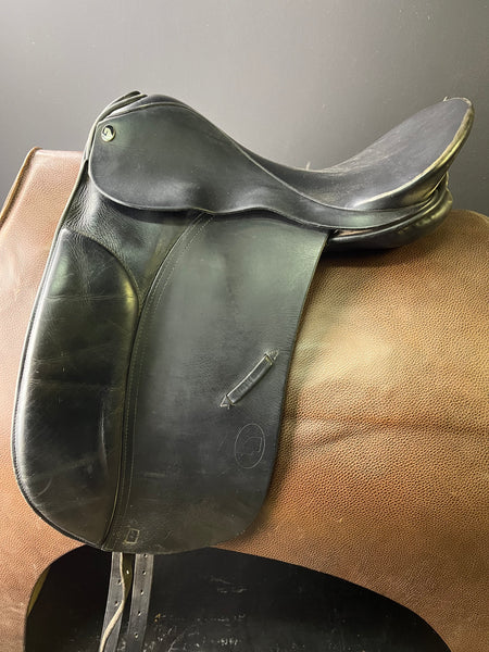 Estate Dressage Saddle 17" ID:2016A