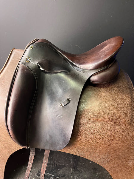 Peter Horobin Dressage Saddle 17" ID:2106C