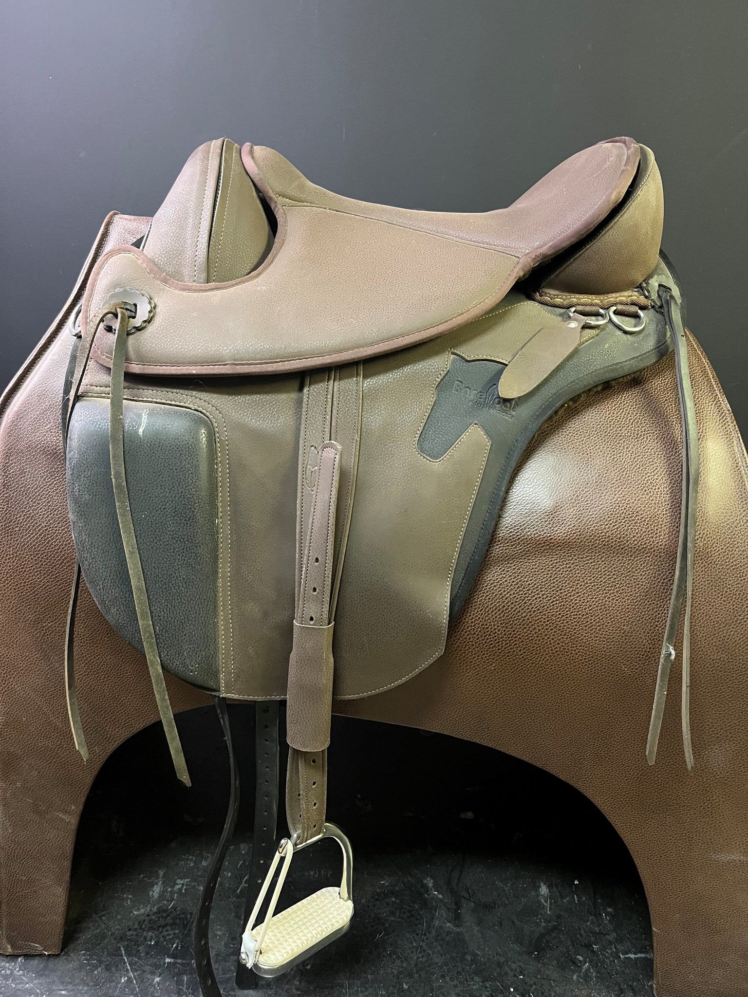 Barefoot Treeless Saddle- Cherokee Size 1, ID:2141L