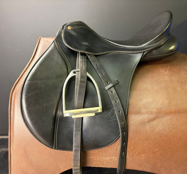 Bates Caprilli Allpurpose Saddle 17" ID:2216M