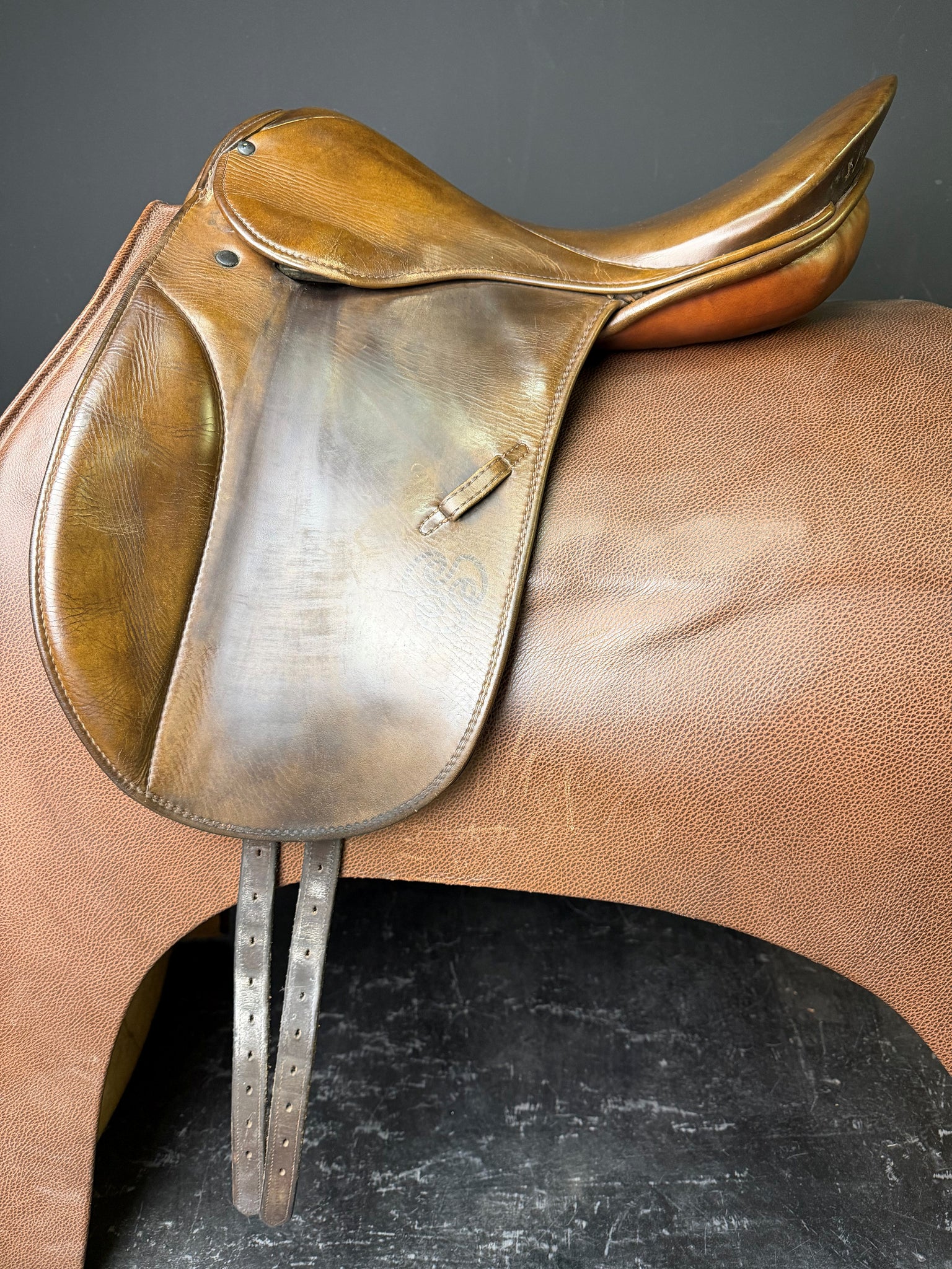 Stubben Charlton Dressage Saddle 17.5'' - ID:2268L