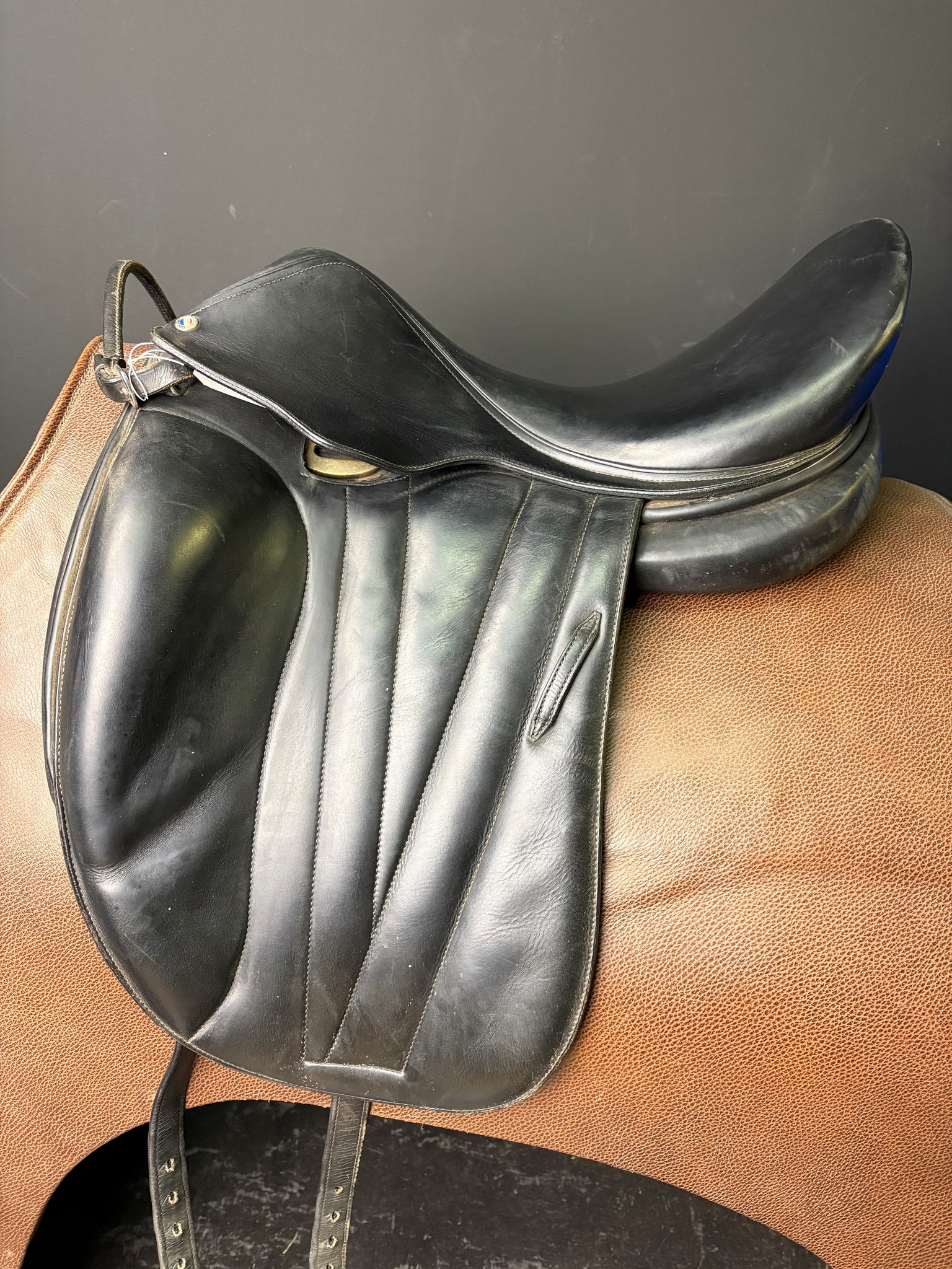 Butet Saumur Dressage Saddle 17.5'' - ID:2269S