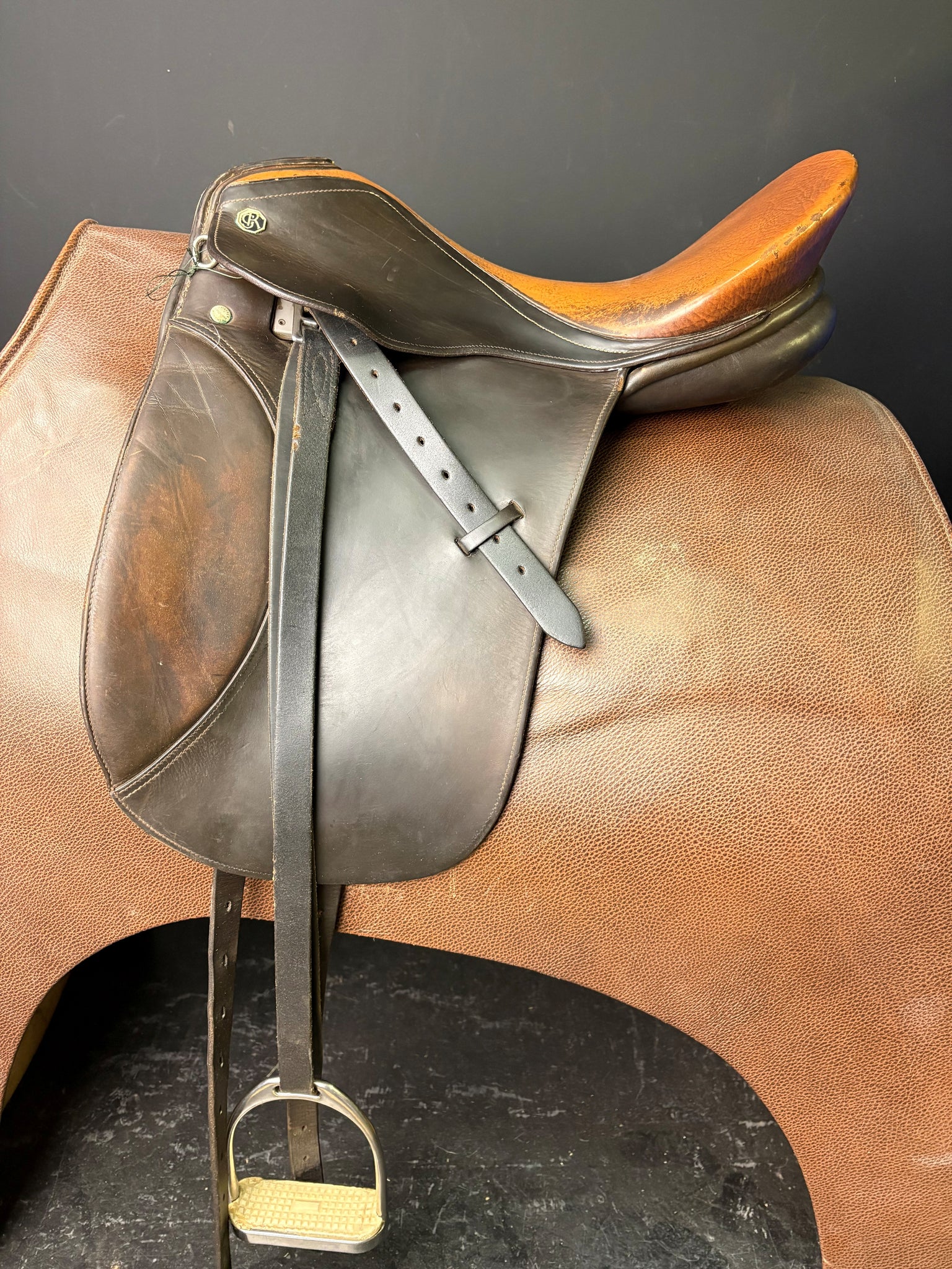 Kieffer Munchen Dressage Saddle 17'' - ID: 2273M