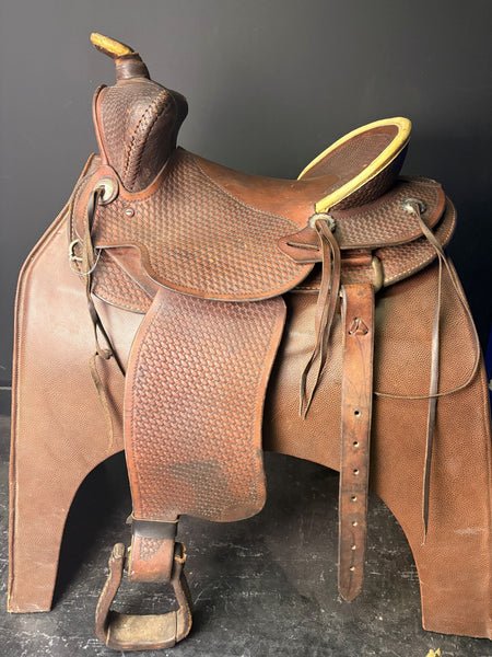 US Made Pleasure Saddle 15.5'' - ID:2276R