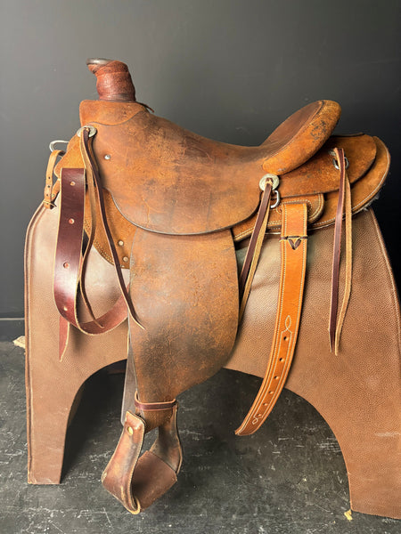 Wade Saddle 15'' - ID:2284G