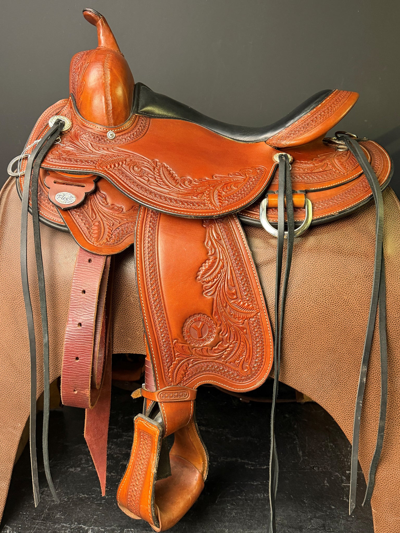 Julie Goodnight Western Saddle 16'' - ID:2291V