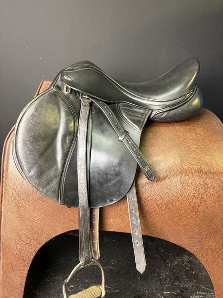 Thorowgood All Purpose Saddle 16'' - ID:2294C