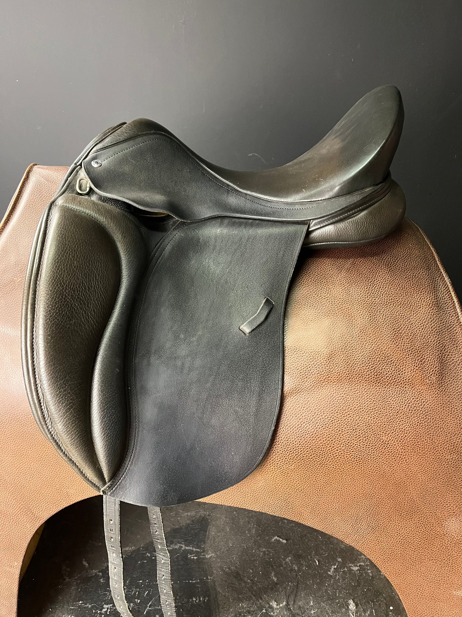 Loxley Bliss Dressage Saddle 17.5" - ID:2188K
